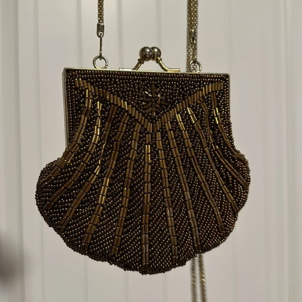 La Regale Vintage Sequin Evening Bag With Chain Strap - Picture 2 of 10